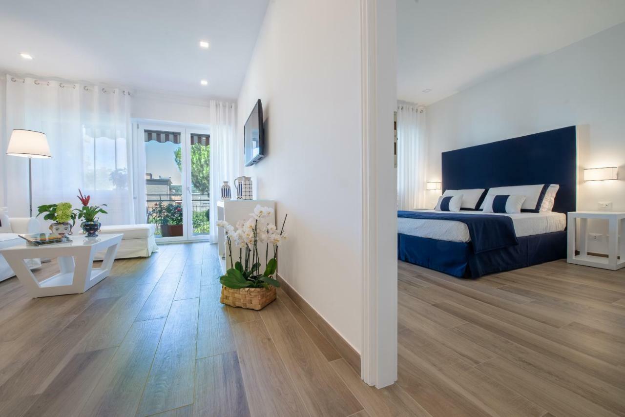Solymar Apartments Сорренто Екстер'єр фото