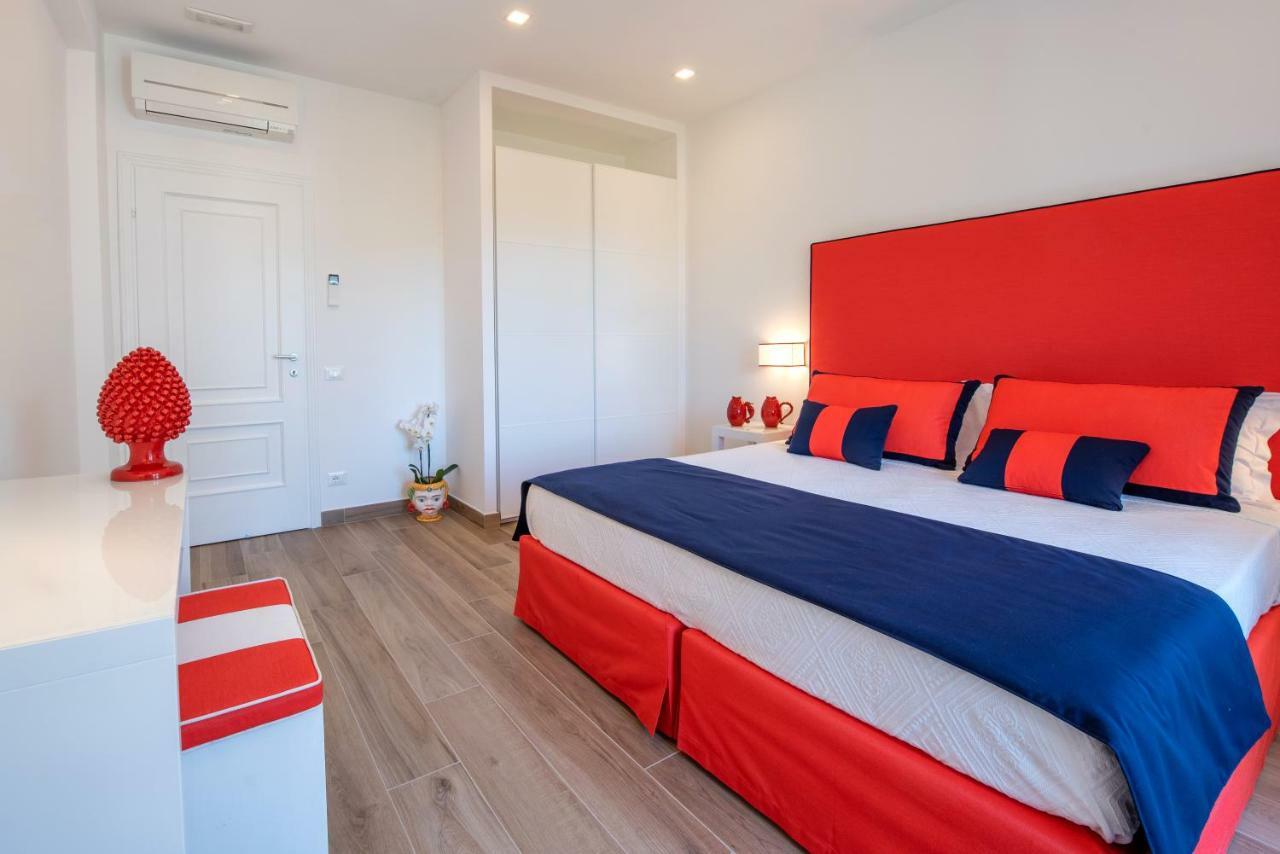 Solymar Apartments Сорренто Екстер'єр фото