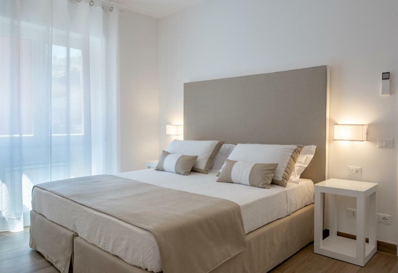 Solymar Apartments Сорренто Екстер'єр фото